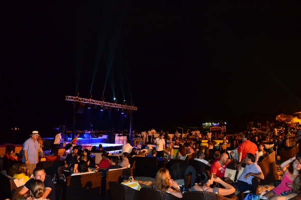 Soul Music with Gisele at Edde Sands